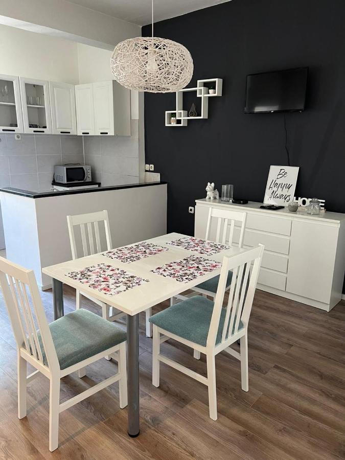 Apartman Robi Apartment ซาดาร์ ภายนอก รูปภาพ